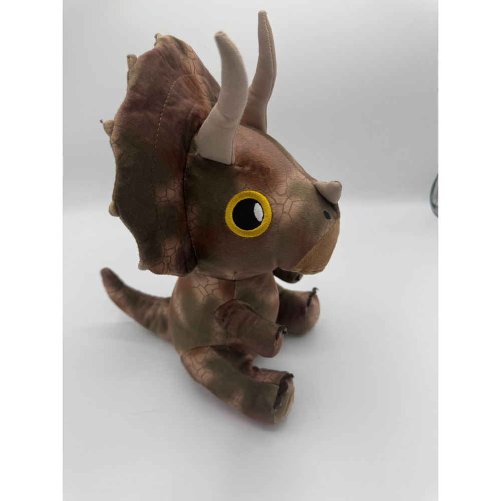 Kohls Cares Jurassic World Triceratops Plush Dinosaur Brown Green Camo 2022 - Picture 2 of 5